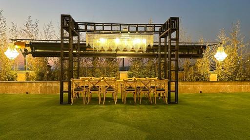 عکس روف گاردن و باغ تالار افق طلایی