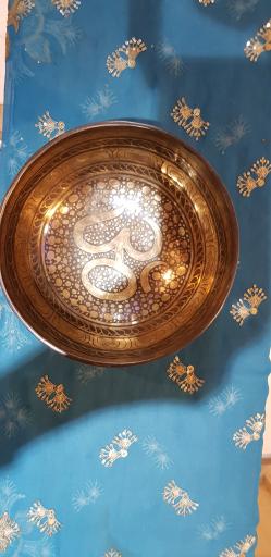 عکس فروشگاه هنری ژاو