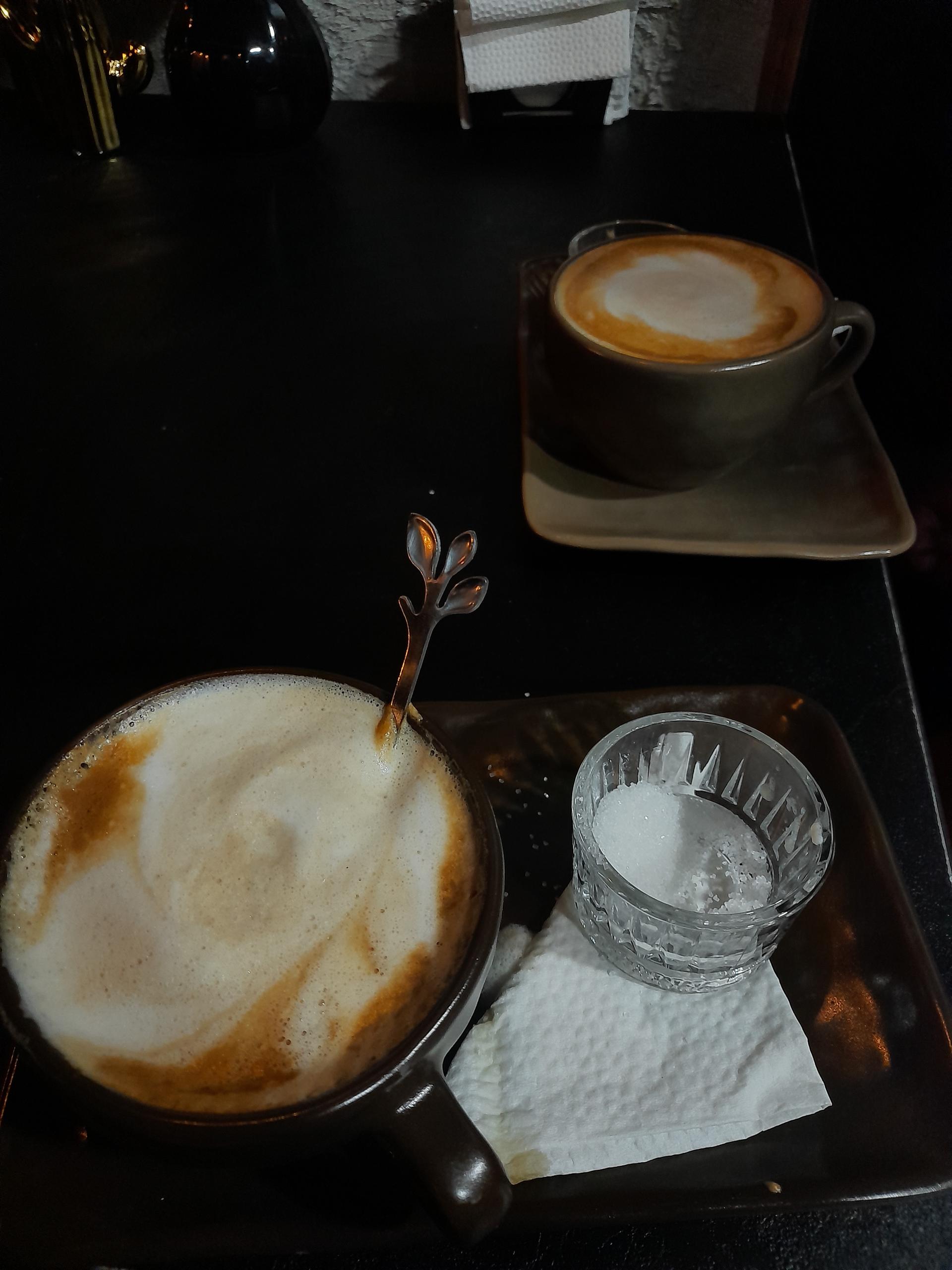 عکس کافه فمن