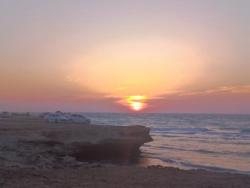 عکس دماغه و ساحل خلیج نایبند