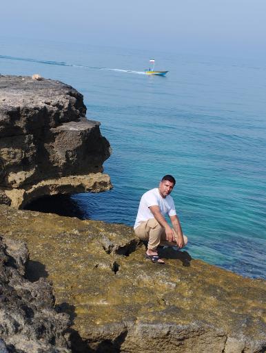 عکس دماغه و ساحل خلیج نایبند