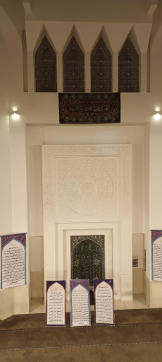 عکس مسجد هفتاد و دو تن