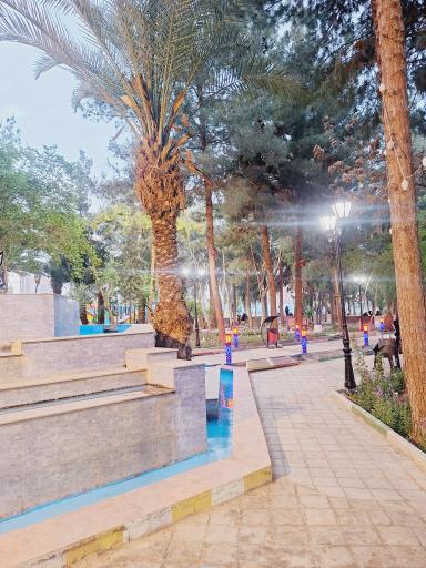 عکس باغ خانواده