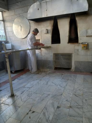 عکس نانوایی سنگکی