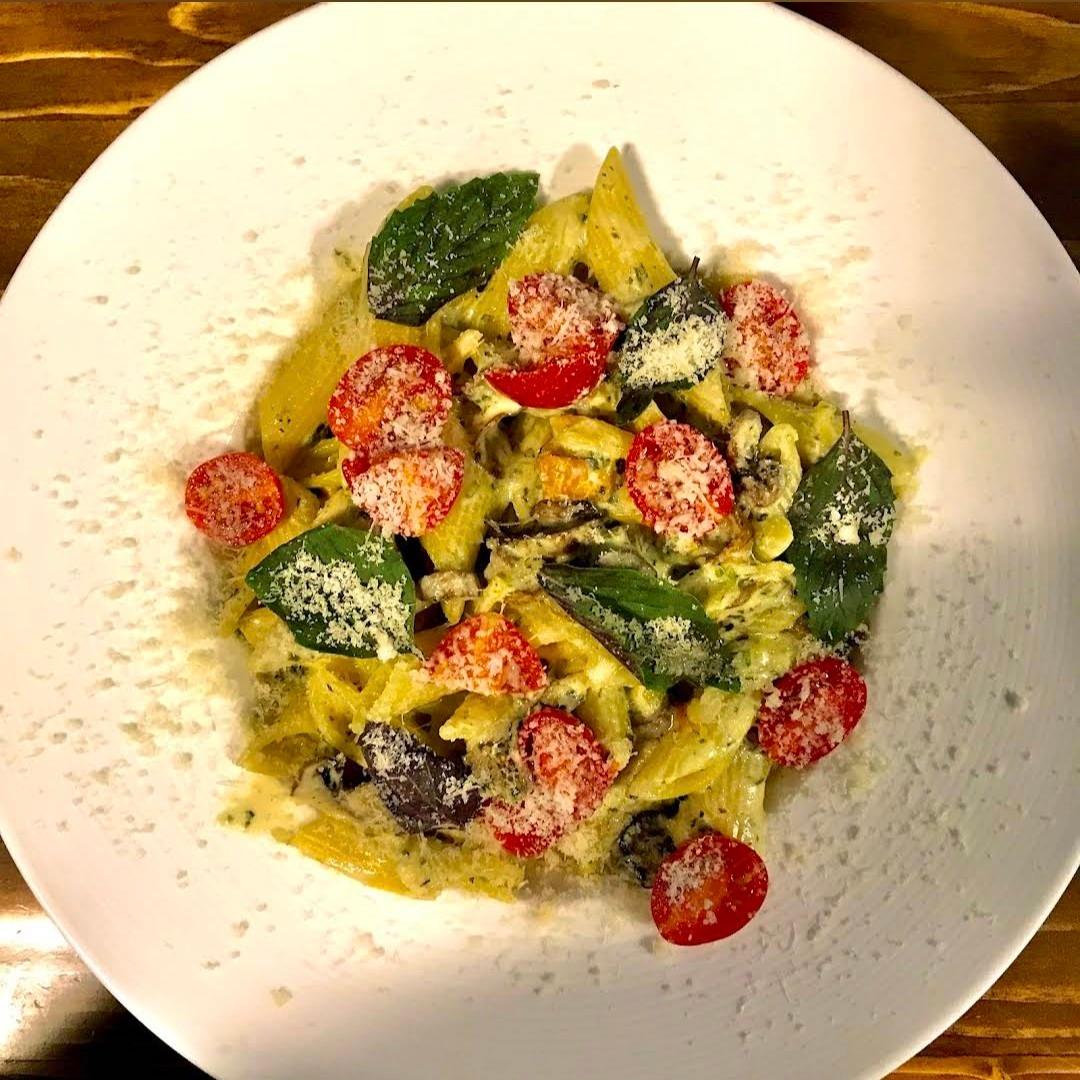 عکس کافه رستوران کاستا