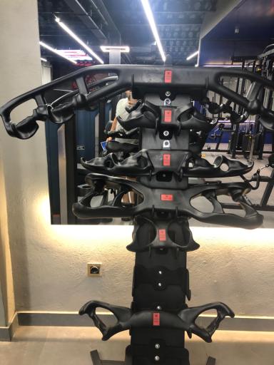 عکس باشگاه بدنسازی Z1pro