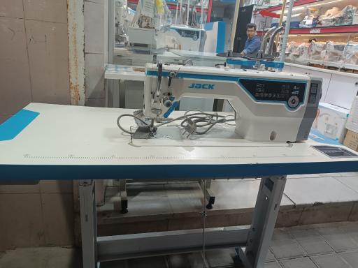 عکس فروشگاه چرخ خیاطی کلانتری