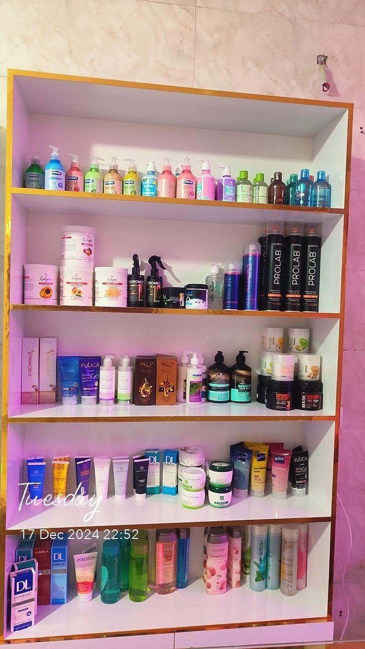 عکس لوازم آرایشی و بهداشتی مانی