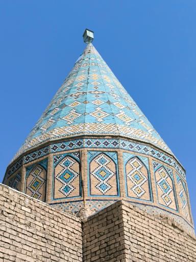 عکس مرقد ابولولو کاشی (باباشجاع الدین)  پیروز نهاوندی