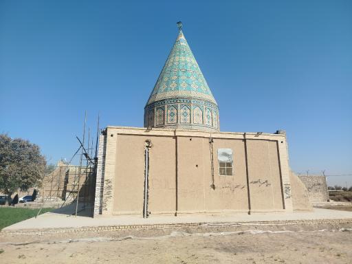 عکس مرقد ابولولو کاشی (باباشجاع الدین)  پیروز نهاوندی