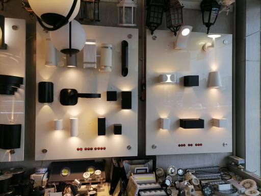 عکس گالری نور مدرن