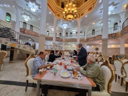 عکس رستوران باغ گلستان