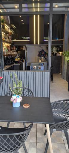 عکس کافه کنلا