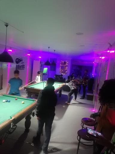 عکس گیم بیلیارد مسعود