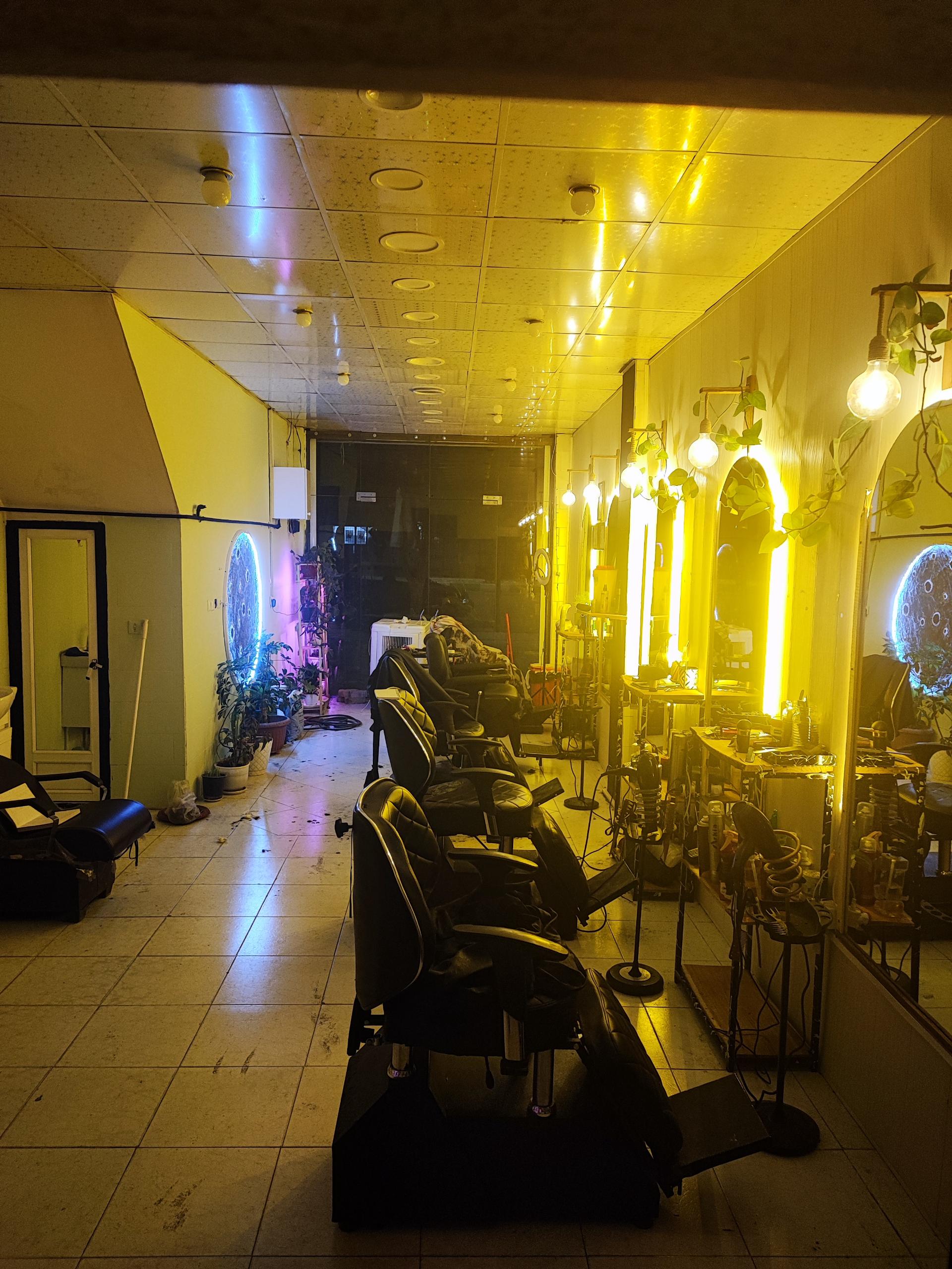 عکس پیرایش آقای آرایشگر 