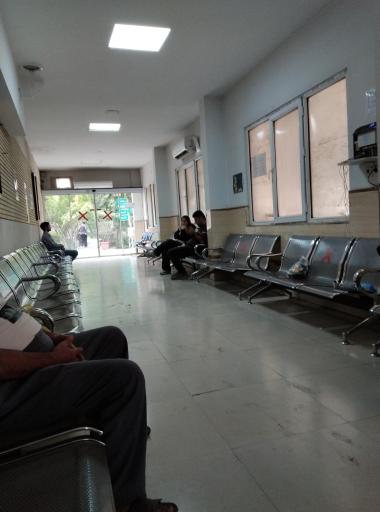 عکس بیمارستان روانپزشکی ایران (ملوک مطهری)