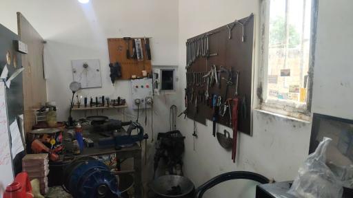 عکس ابزار آلات ساختمانی رایان