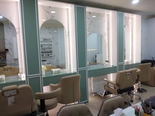 عکس سالن زیبایی اله رنگین کمان 