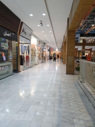 عکس مرکز خرید گلستان