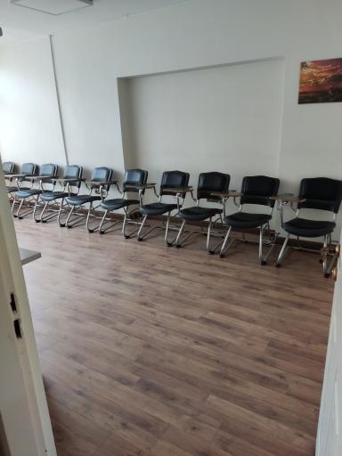 عکس کالج زبان اسپانیایی سروانتس 