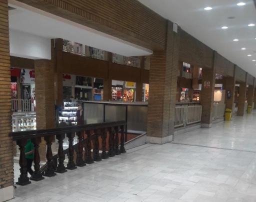 عکس مرکز خرید گلستان