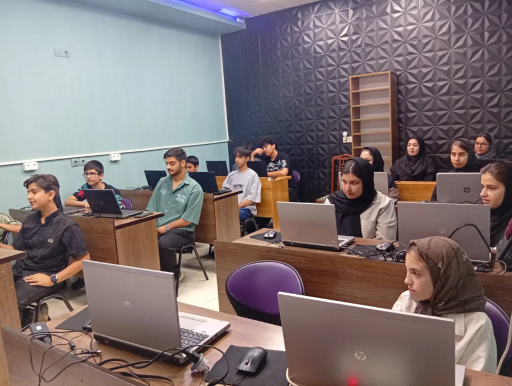 عکس آموزشگاه کامپیوتر و برنامه نویسی کرمی