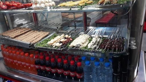 عکس کبابی و جگرکی خان بابا