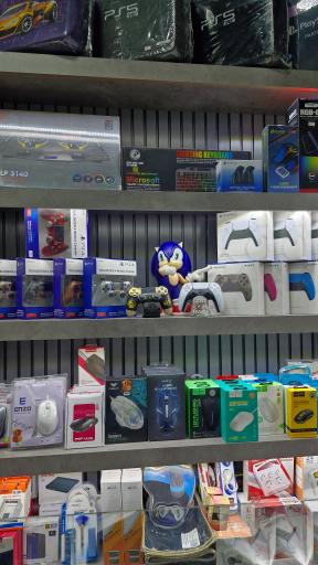 عکس فروشگاه آرازشاپ 