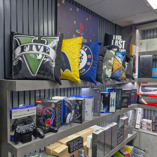 عکس فروشگاه آرازشاپ 