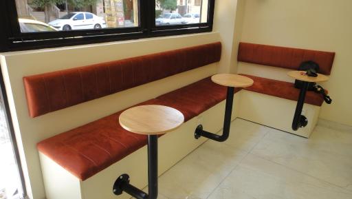 عکس کافه بیرون بر مدار