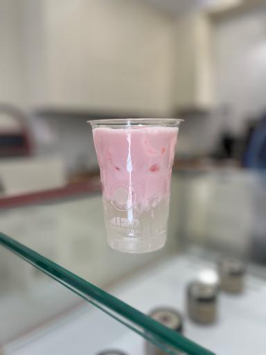 کافه بیرون بر مدار