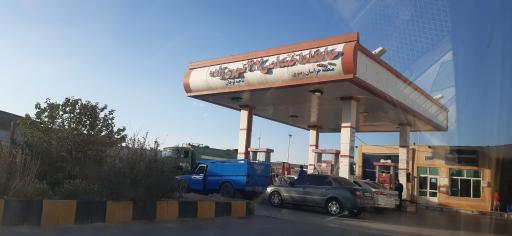 عکس جایگاه اختصاصی بنزین و گاز نوری زاده