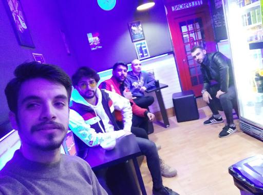 عکس کافه فیل 