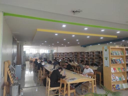 عکس کتابخانه مسجد حضرت عباس