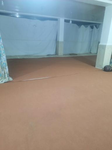 عکس مکتب خواهران حضرت عائشه