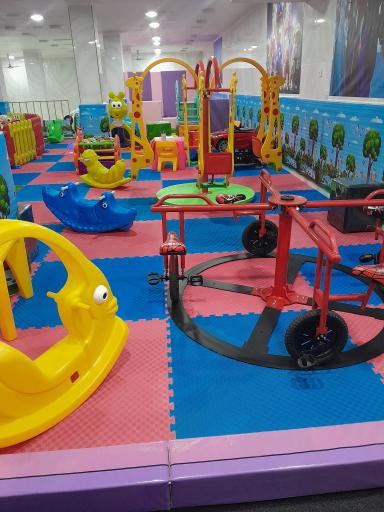 عکس خانه بازی کودک پاستیل کرج