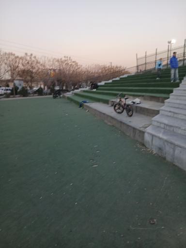 عکس پله تفریحی بوستان 15 خرداد