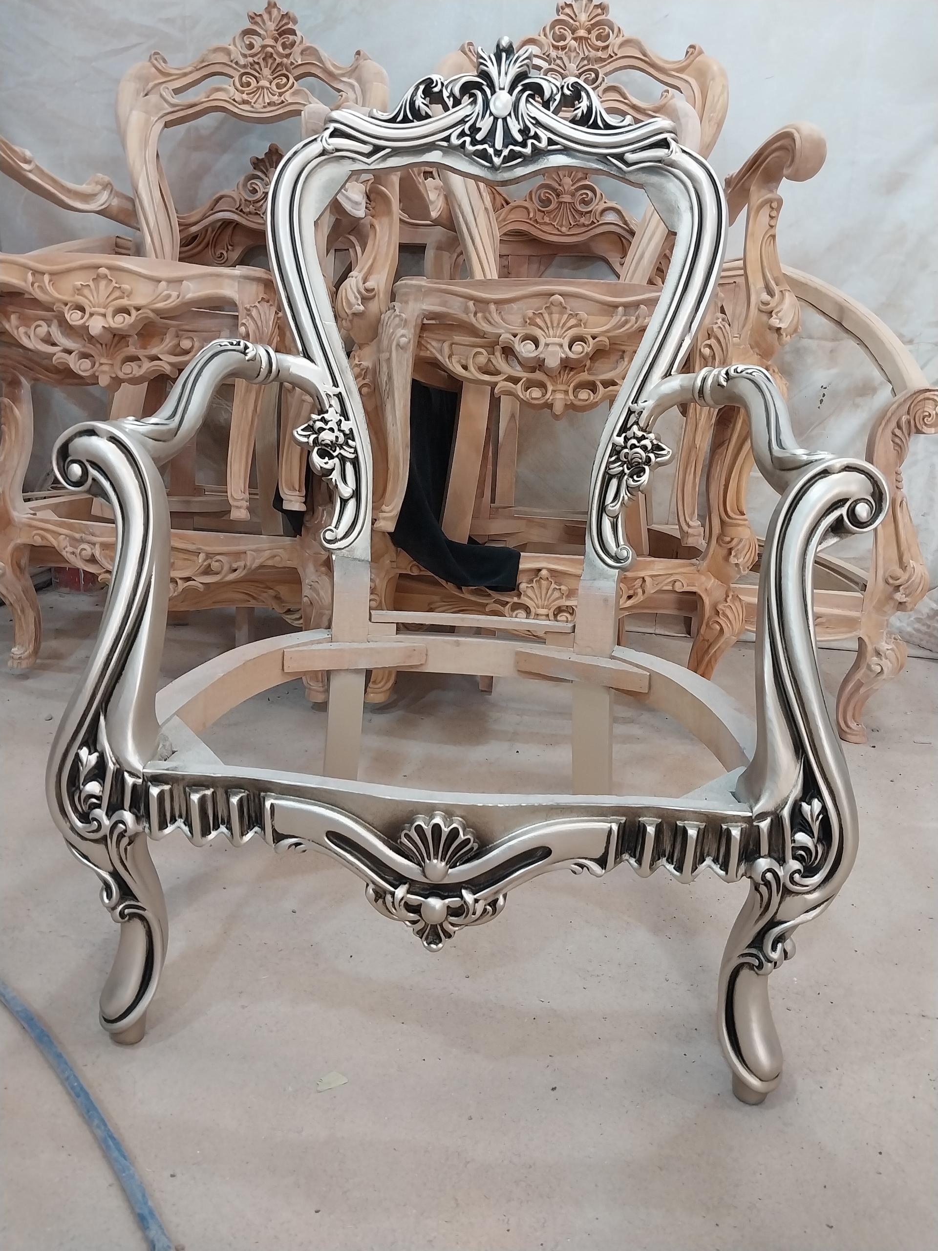 عکس کارگاه رنگ کاری مبل و صنایع چوب ناصرشوندی