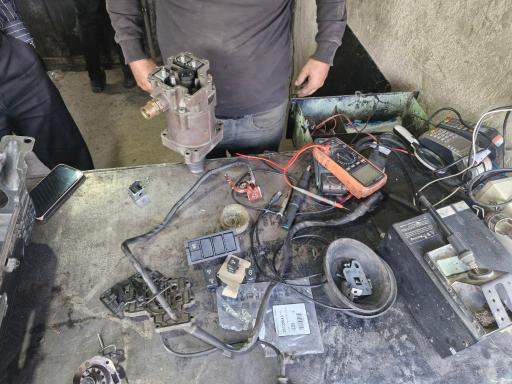 عکس خدمات برق و کولر ماشین سنگین استاد هادی شجاعی 