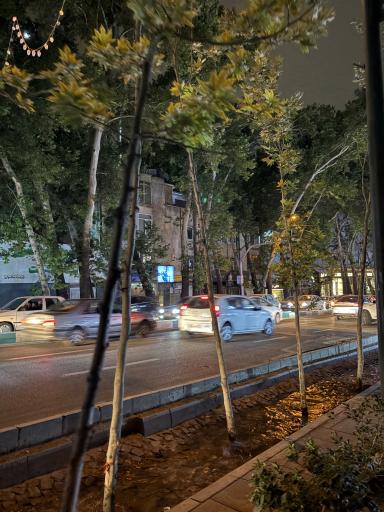 عکس سه راه زعفرانیه