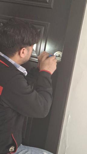 عکس کلید سازی اعتماد