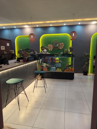 عکس کافه فلای