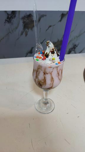 عکس بستنی فرحبخش