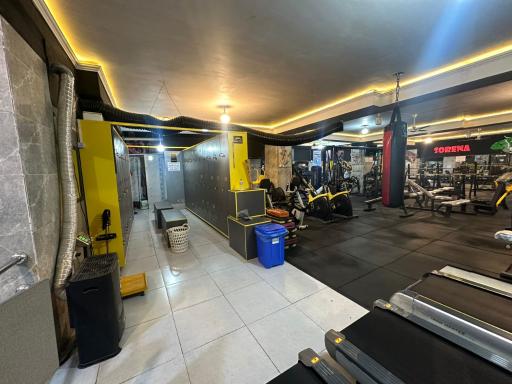 عکس باشگاه بدنسازی سورنا