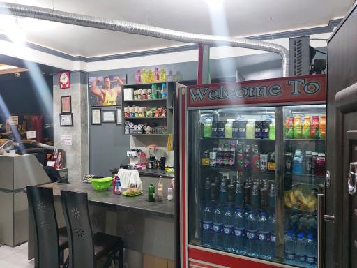 عکس باشگاه بدنسازی سورنا