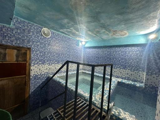 عکس باشگاه بدنسازی سورنا