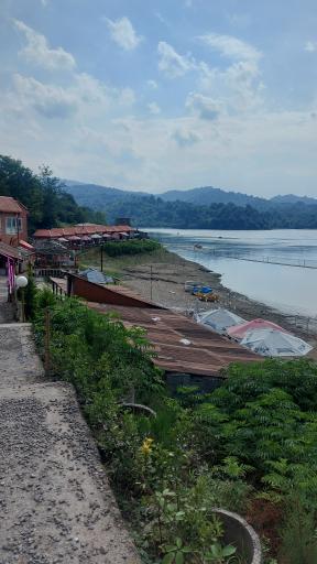 عکس دریاچه سد شیاده