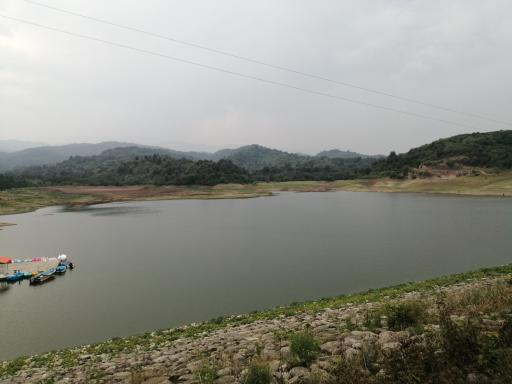 عکس دریاچه سد شیاده