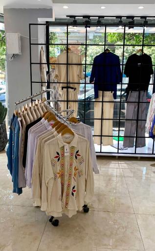 عکس بوتیک دیفرنت