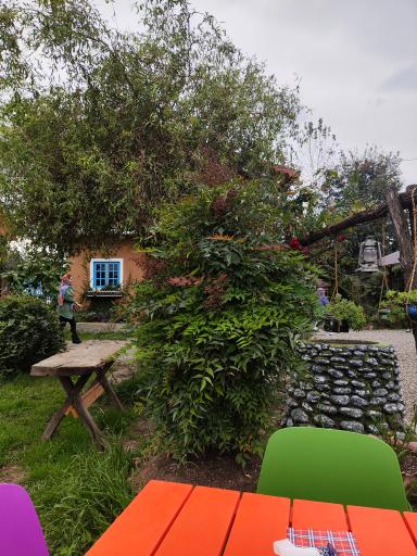 عکس رستوران گلبهار